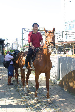 有馬紀念2005-12-312003年至2006年加崙工作室(大開劇團)時期台中20號倉庫藝術特區藝術村