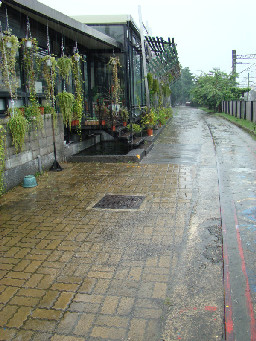 雨景2007-09-092006-2009年橘園經營時期台中20號倉庫藝術特區藝術村