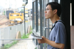 咖啡館室內佈置完成2006年5月至8月文建會接管時期台中20號倉庫藝術特區藝術村