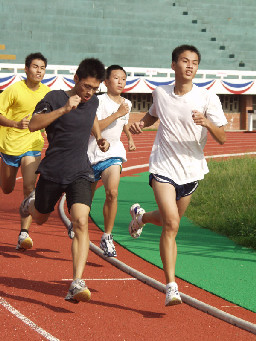 大豐裝訂田徑隊訓練20030615台灣體育運動大學運動攝影