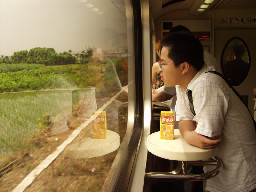 PP自強號餐車台灣鐵路旅遊攝影