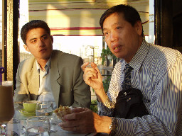 聊天表情2003-03-01咖啡廳攝影拍照2000年至2003年橘園經營時期台中20號倉庫藝術特區藝術村