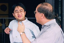 對話系列劉順仁教授咖啡廳攝影拍照2000年至2003年橘園經營時期台中20號倉庫藝術特區藝術村