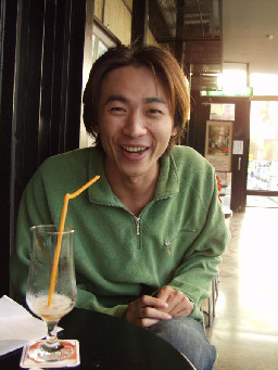 蔡錫明(阿蔡)2002-12-08咖啡廳攝影拍照2000年至2003年橘園經營時期台中20號倉庫藝術特區藝術村