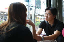聊天表情2005-05-15咖啡廳攝影拍照2003年至2006年加崙工作室(大開劇團)時期台中20號倉庫藝術特區藝術村