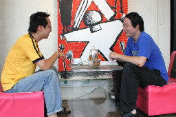 聊天表情2005-07-17咖啡廳攝影拍照2003年至2006年加崙工作室(大開劇團)時期台中20號倉庫藝術特區藝術村