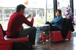聊天表情2005-12-24咖啡廳攝影拍照2003年至2006年加崙工作室(大開劇團)時期台中20號倉庫藝術特區藝術村