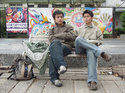 王振瑋裝置藝術座椅2003年至2006年加崙工作室(大開劇團)時期台中20號倉庫藝術特區藝術村