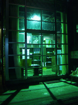 眼球先生販賣部2003年至2006年加崙工作室(大開劇團)時期台中20號倉庫藝術特區藝術村