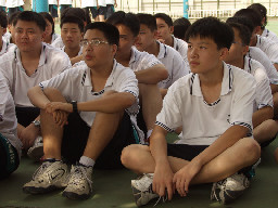 新生第一堂體育課20030912嶺東中學-嶺東工商網路同學會