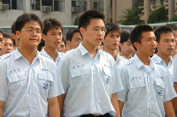 愛國歌曲比賽2005-09-16嶺東中學-嶺東工商網路同學會