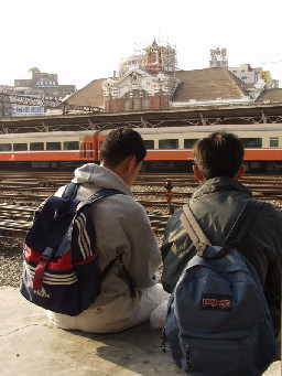 水泥貨運月台後站台中火車站台灣鐵路旅遊攝影