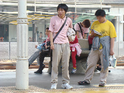月台交談旅客2008台中火車站台灣鐵路旅遊攝影