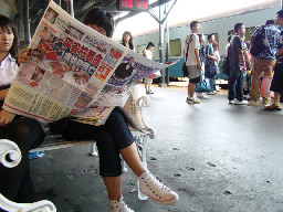 月台旅客2007台中火車站台灣鐵路旅遊攝影