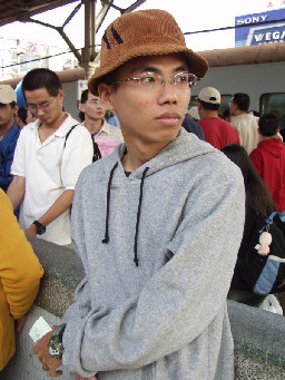 月台旅客特寫2002台中火車站台灣鐵路旅遊攝影