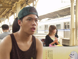 月台旅客特寫2004台中火車站台灣鐵路旅遊攝影