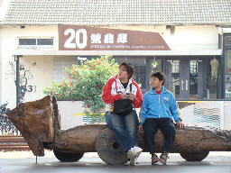 20號倉庫藝術特區展場前月台景物篇台中火車站台灣鐵路旅遊攝影