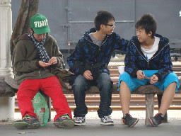 漂流木座椅(期待)月台景物篇台中火車站台灣鐵路旅遊攝影