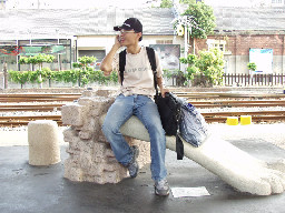 公共藝術-大同國小美術班-大腳月台景物篇台中火車站台灣鐵路旅遊攝影