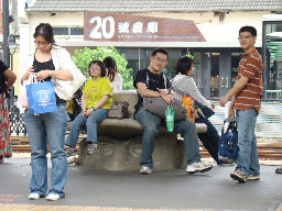 公共藝術-大同國小美術班-巨人月台景物篇台中火車站台灣鐵路旅遊攝影