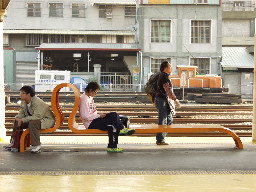 公共藝術-林文海-藝術光環月台景物篇台中火車站台灣鐵路旅遊攝影