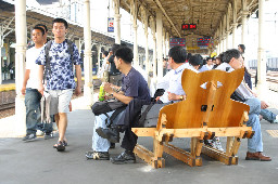 公共藝術-林煌迪-阿貓一族月台景物篇台中火車站台灣鐵路旅遊攝影