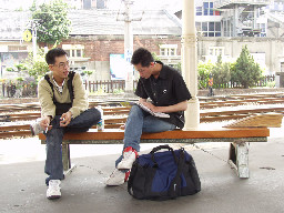 公共藝術-林煌迪-阿貓一族月台景物篇台中火車站台灣鐵路旅遊攝影