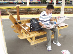 公共藝術-林煌迪-阿貓一族月台景物篇台中火車站台灣鐵路旅遊攝影