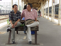公共藝術-林維訓-鐵道星情月台景物篇台中火車站台灣鐵路旅遊攝影