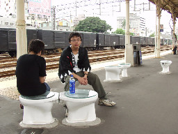 公共藝術-游文富-享受片刻月台景物篇台中火車站台灣鐵路旅遊攝影