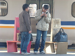 公共藝術-邱建銘-雕刻時光-II區月台景物篇台中火車站台灣鐵路旅遊攝影