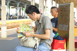 公共藝術-邱建銘-雕刻時光月台景物篇台中火車站台灣鐵路旅遊攝影