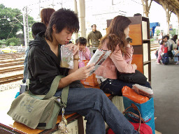 公共藝術-陳明德-座書櫃月台景物篇台中火車站台灣鐵路旅遊攝影