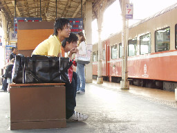 公共藝術-陳明德-座書櫃月台景物篇台中火車站台灣鐵路旅遊攝影