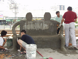 裝置藝術座椅施工2004年夏天月台景物篇台中火車站台灣鐵路旅遊攝影