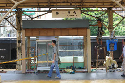 販賣部月台景物篇台中火車站台灣鐵路旅遊攝影