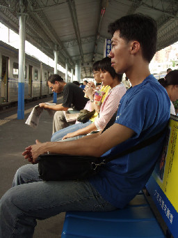 月台旅客2003年彰化火車站台灣鐵路旅遊攝影