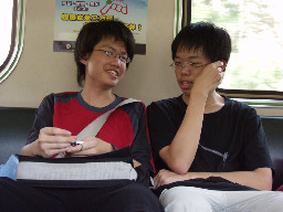 交談的旅客2006電車-區間車台灣鐵路旅遊攝影