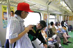 電車街舞表演電車-區間車台灣鐵路旅遊攝影