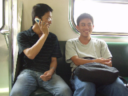 交談的旅客2004-08-15街拍帥哥台灣鐵路旅遊攝影