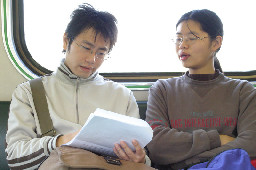 對話的旅客2005-01-23街拍帥哥台灣鐵路旅遊攝影