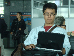 台灣高鐵台中烏日站旅客特寫篇II區高鐵台灣鐵路旅遊攝影
