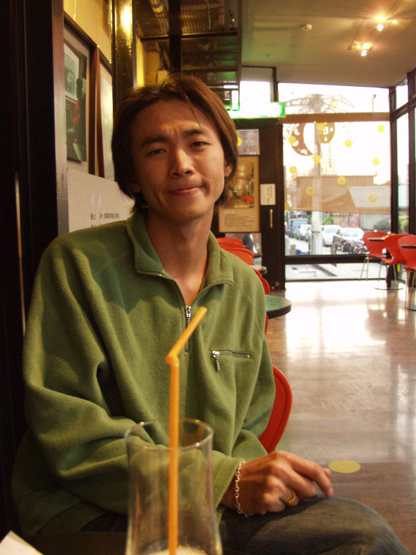 台中20號倉庫藝術特區藝術村2000年至2003年橘園經營時期咖啡廳攝影拍照蔡錫明(阿蔡)2002-12-08攝影照片28
