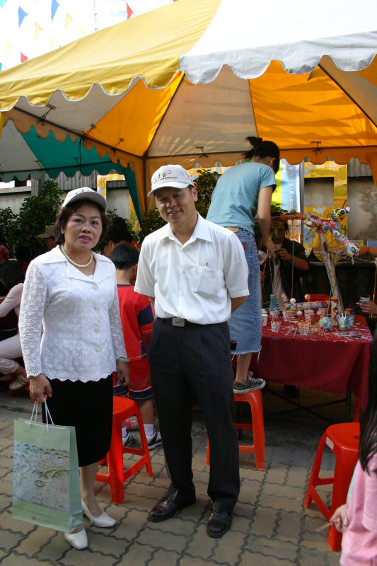 台中20號倉庫藝術特區藝術村2003年至2006年加崙工作室(大開劇團)時期展覽活動2004年倉庫藝術節與台中火車站歸零‧整裝月台裝置藝術揭幕攝影照片120