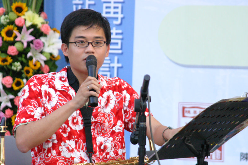 台中20號倉庫藝術特區藝術村2003年至2006年加崙工作室(大開劇團)時期展覽活動2004年倉庫藝術節與台中火車站歸零‧整裝月台裝置藝術揭幕攝影照片142