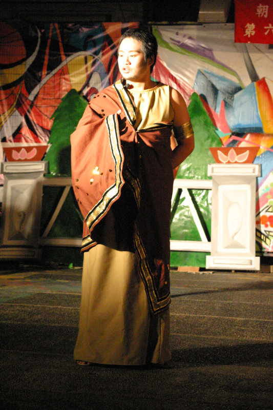 台中20號倉庫藝術特區藝術村2003年至2006年加崙工作室(大開劇團)時期展覽活動朝陽科技大學應用應語2004-12-18攝影照片44