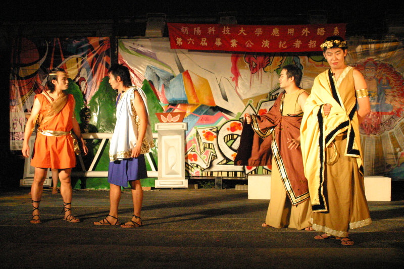 台中20號倉庫藝術特區藝術村2003年至2006年加崙工作室(大開劇團)時期展覽活動朝陽科技大學應用應語2004-12-18攝影照片52