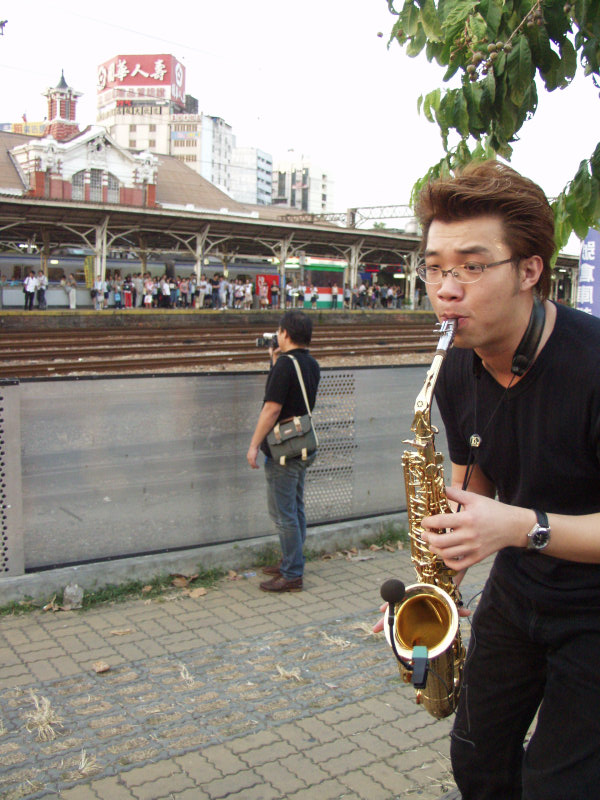 台中20號倉庫藝術特區藝術村2003年至2006年加崙工作室(大開劇團)時期展覽活動第一屆爵士音樂節2003-10-04攝影照片20