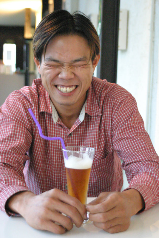 台中20號倉庫藝術特區藝術村2006-2009年橘園經營時期咖啡館藝廊聊天表情系列攝影邀請2007-12-09攝影照片6