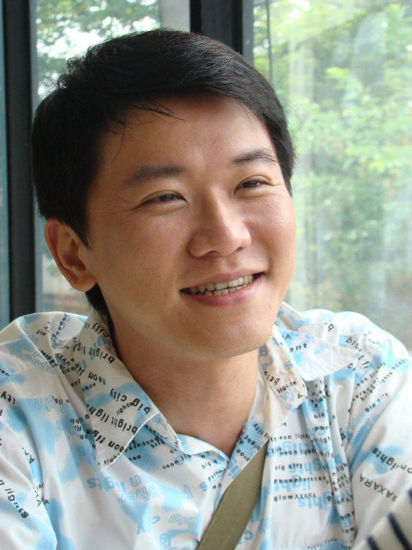 台中20號倉庫藝術特區藝術村2006-2009年橘園經營時期咖啡館藝廊聊天表情系列攝影邀請2009-05-24攝影照片30